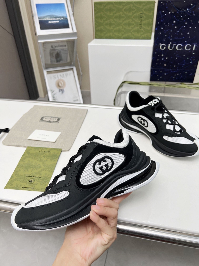 Gucci Sneakers